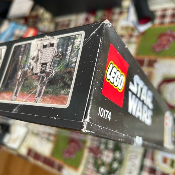LEGO Star Wars Ultimate Collector's AT-ST 10174 - Picture 15 of 16